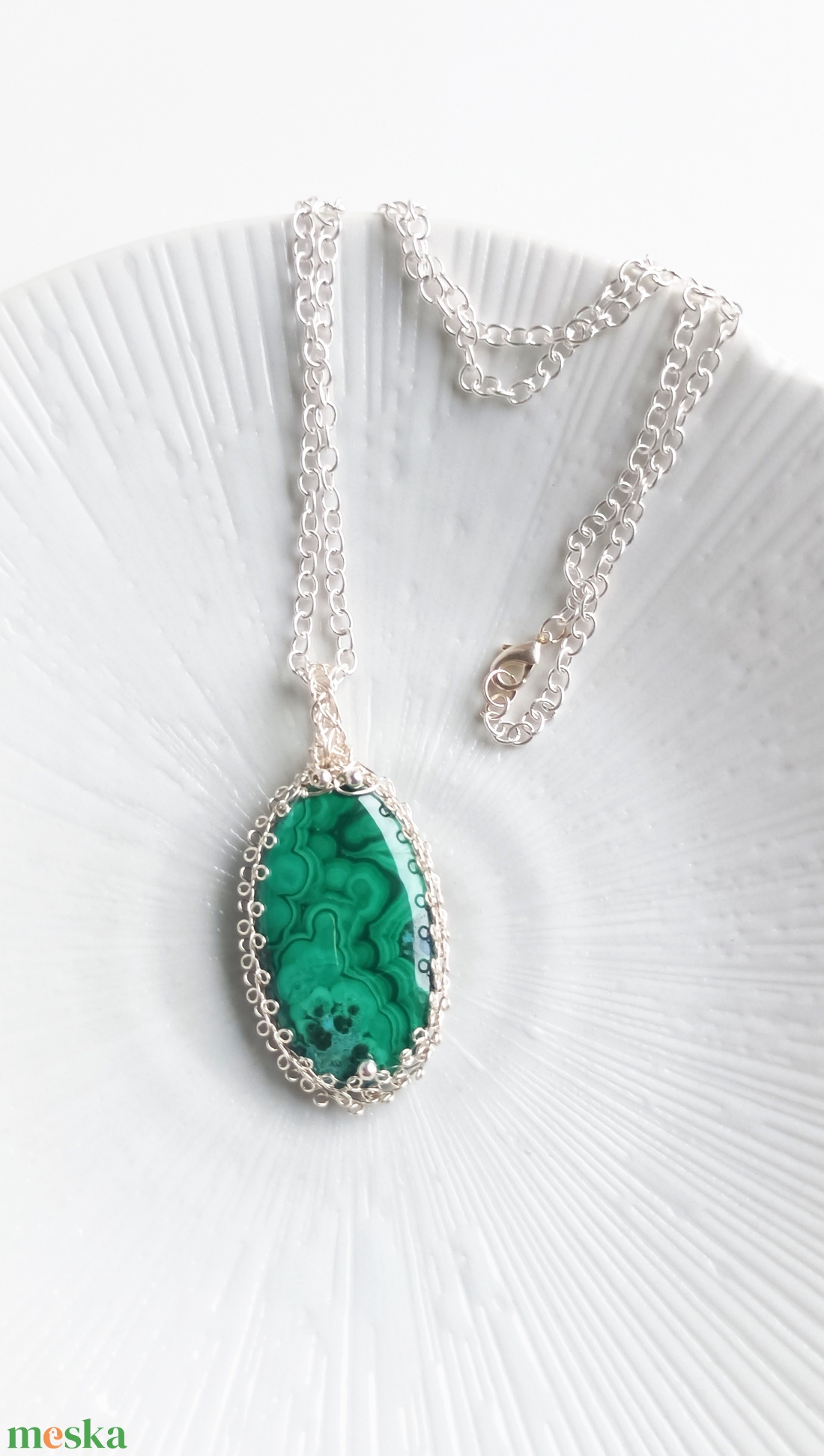 Prémium malachit természetes ásvány nyaklánc - ékszer - nyaklánc - medálos nyaklánc - Meska.hu