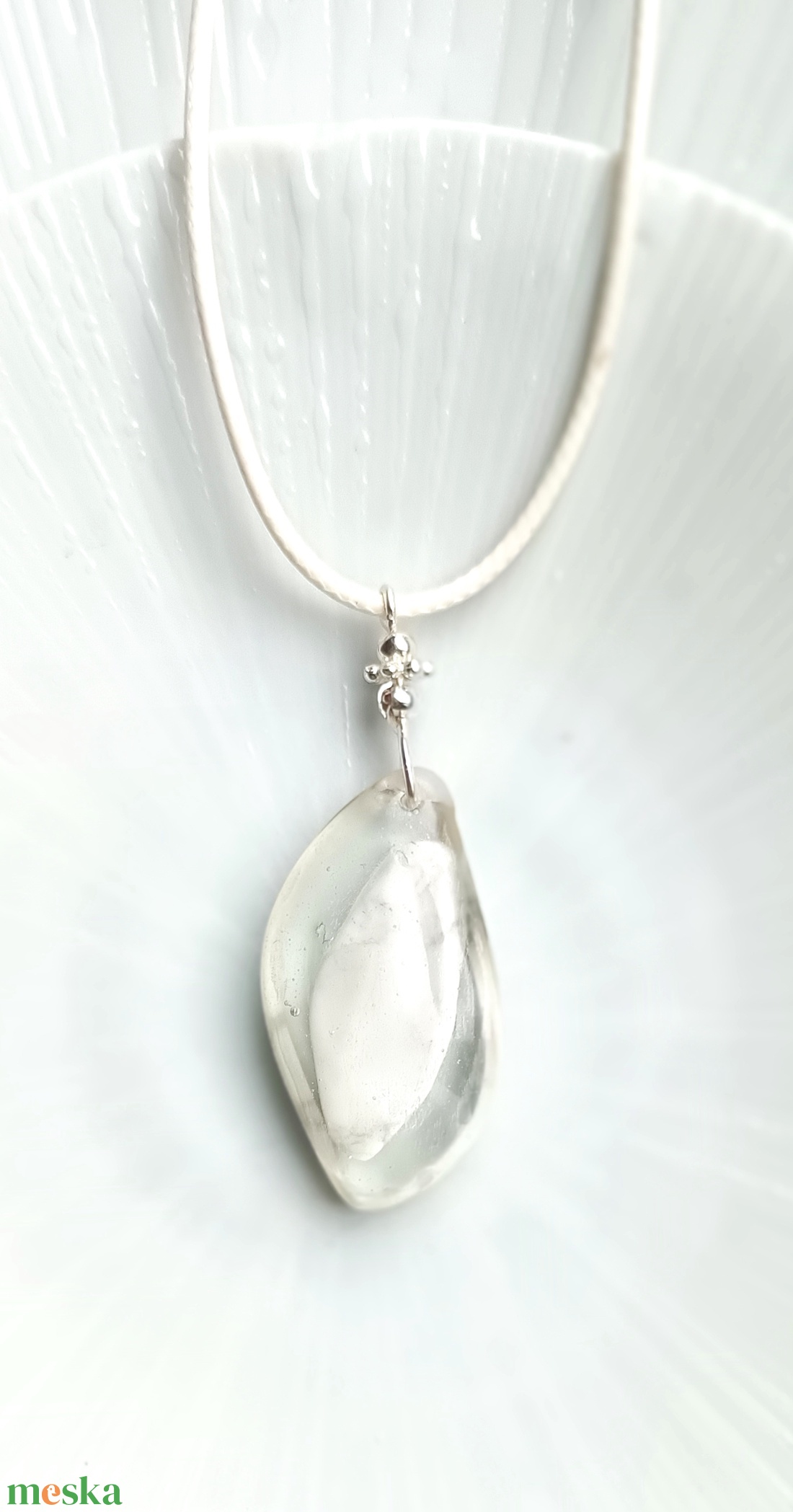 Howlit valódi ásvány nyaklánc - ékszer - nyaklánc - medálos nyaklánc - Meska.hu