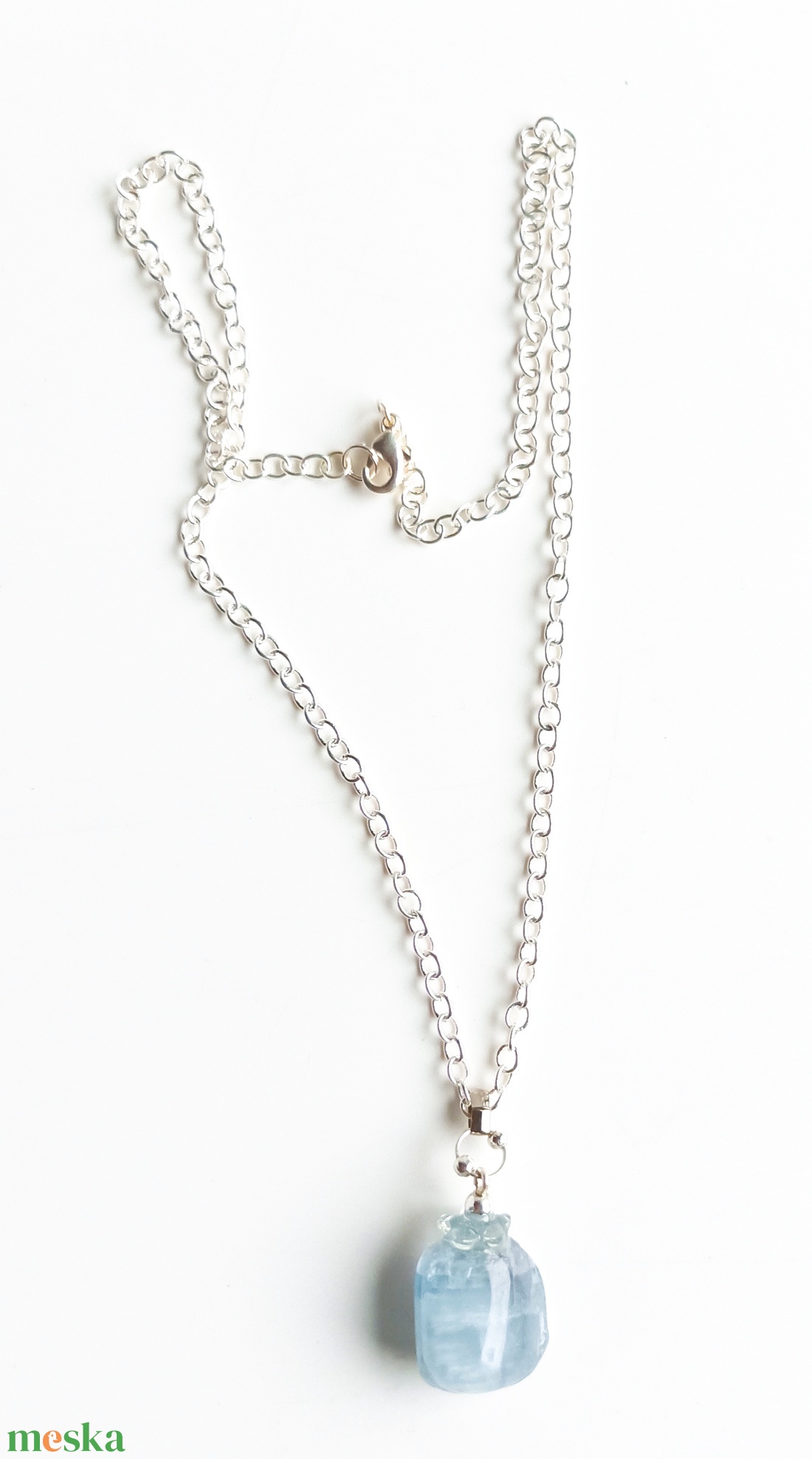 Angyalkő (cölesztin) valódi ásvány medálos nyaklánc - ékszer - nyaklánc - medál - Meska.hu