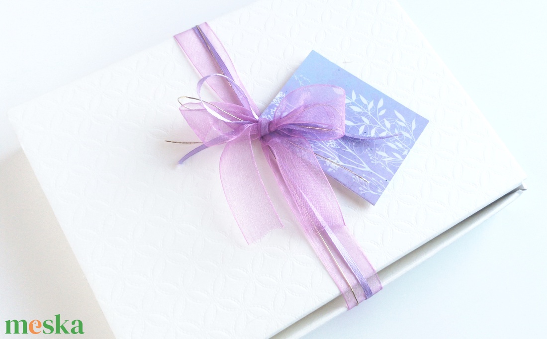 Díszdobozos csomagolás sálakhoz - otthon & életmód - dekoráció - asztal és polc dekoráció - díszdoboz - Meska.hu