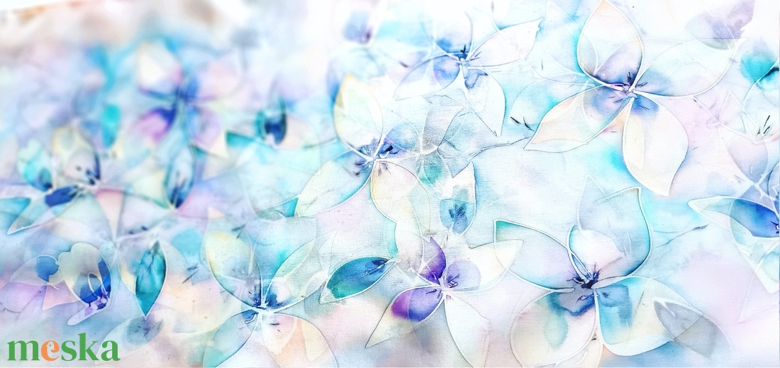 Hajnali hortenziák tiszta selyem sál - ruha & divat - sál, sapka, kendő - sál - Meska.hu