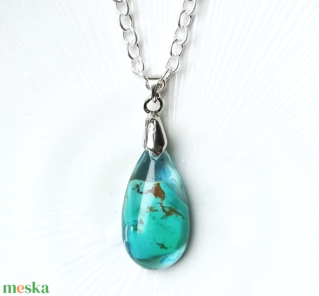 Türkiz természetes ásvány nyaklánc - ékszer - nyaklánc - medálos nyaklánc - Meska.hu