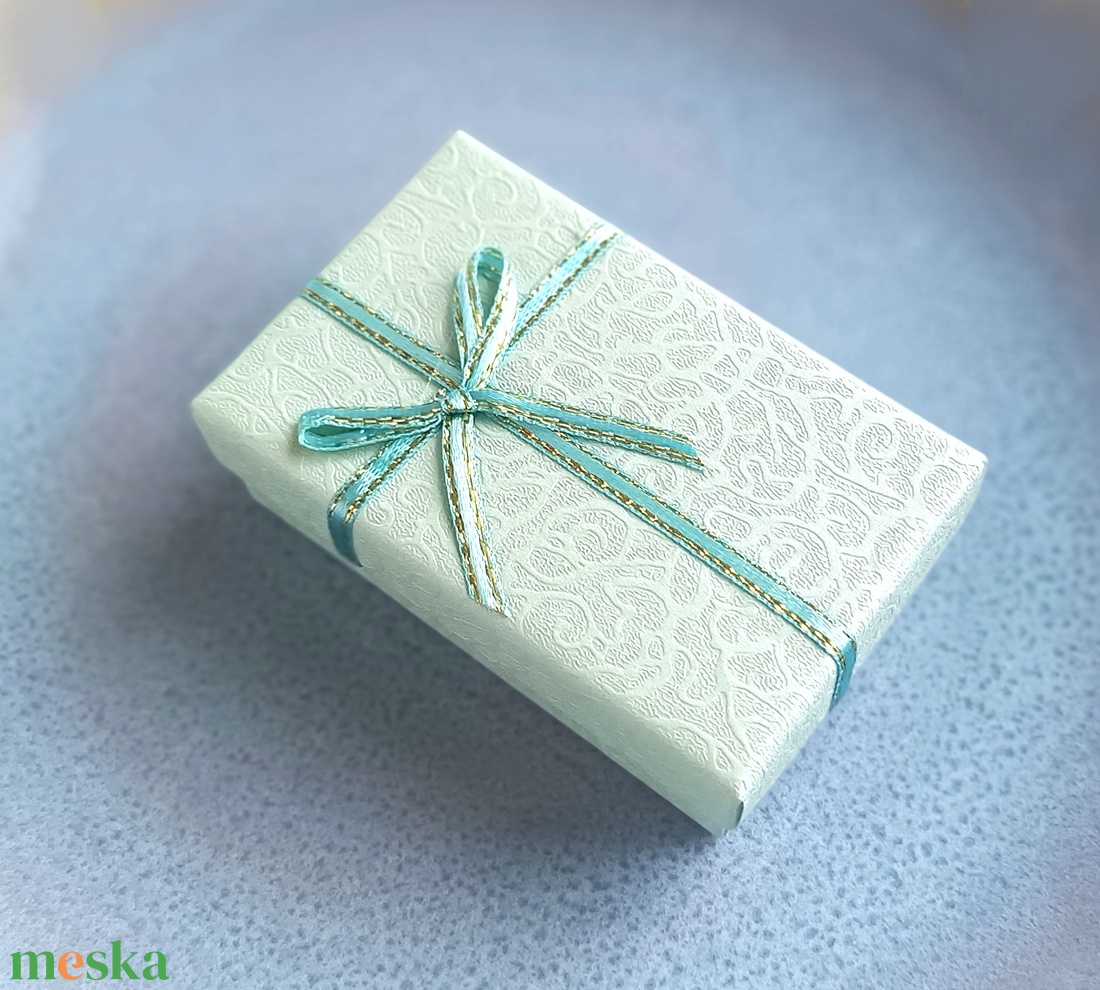 Valódi türkiz ásvány nyaklánc - ékszer - nyaklánc - medálos nyaklánc - Meska.hu