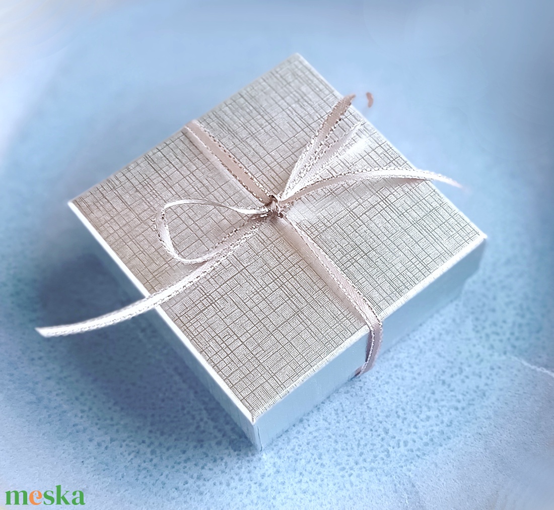 Larimár természetes ásvány nyaklánc - ékszer - nyaklánc - medálos nyaklánc - Meska.hu