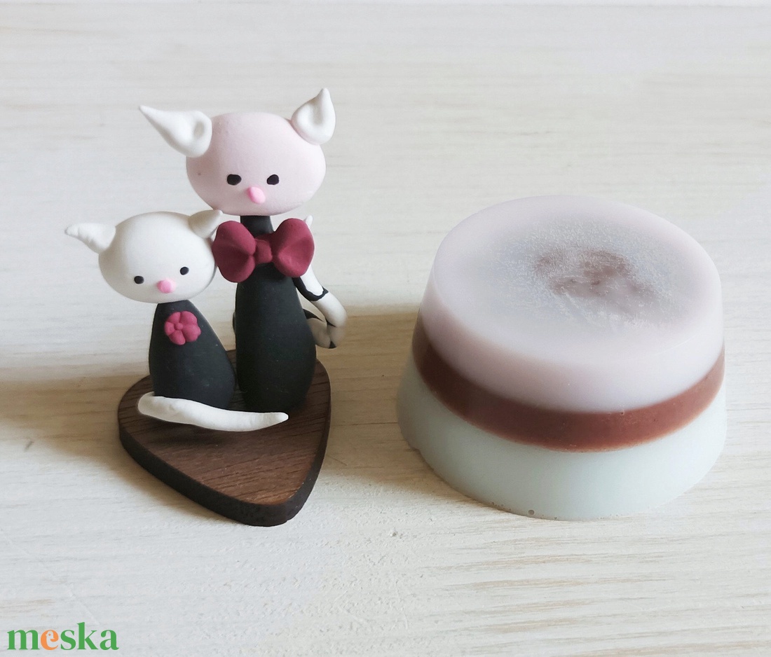 Cicás csoki szappan - szépségápolás - szappan & fürdés - kézműves szappan - Meska.hu