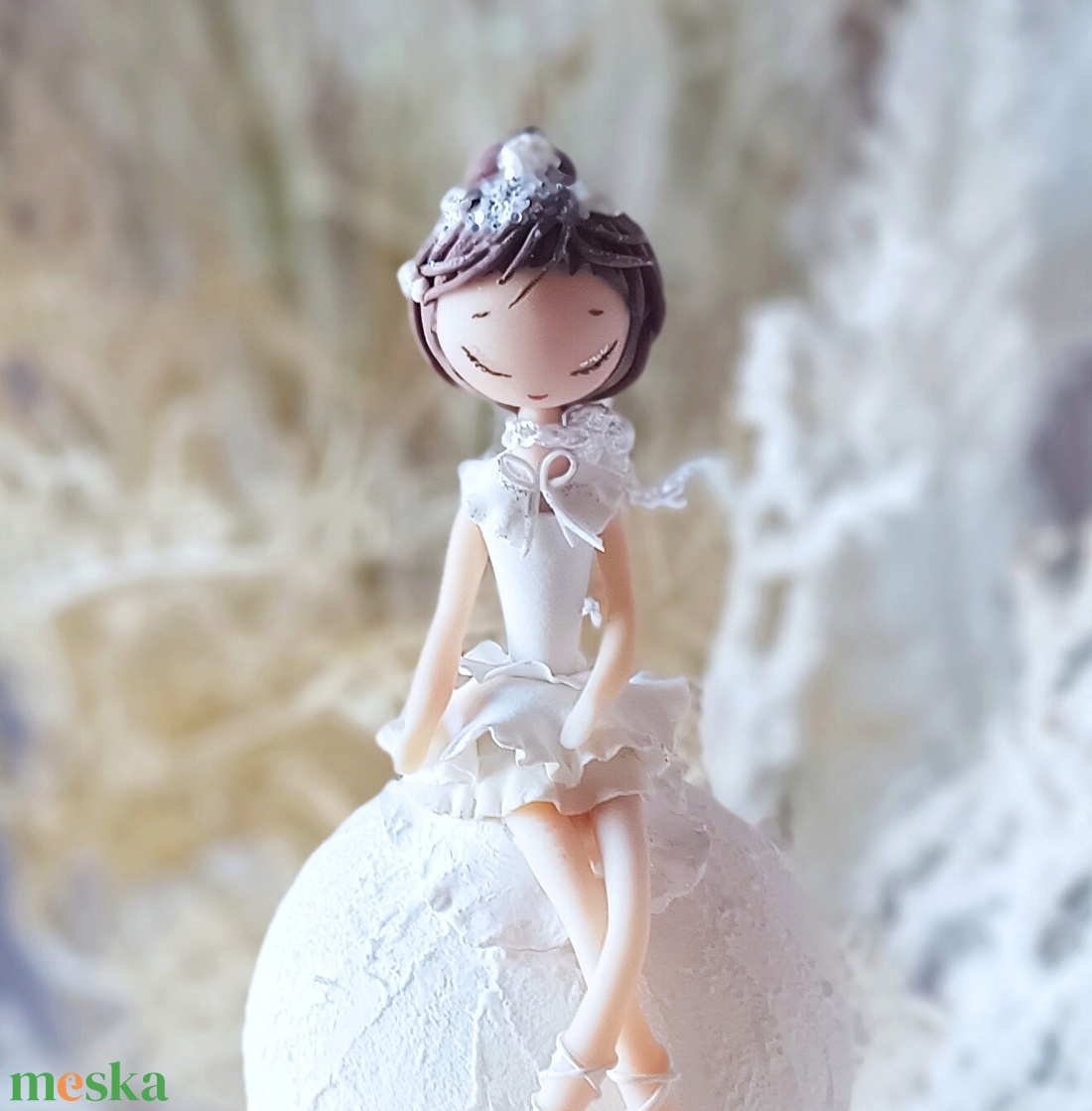 Balerina hógolyón - karácsony - karácsonyi lakásdekoráció - karácsonyfadíszek - Meska.hu