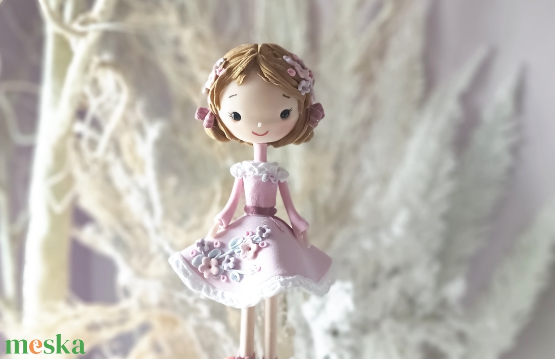 Kislány felakasztható - otthon & életmód - dekoráció - manók - Meska.hu