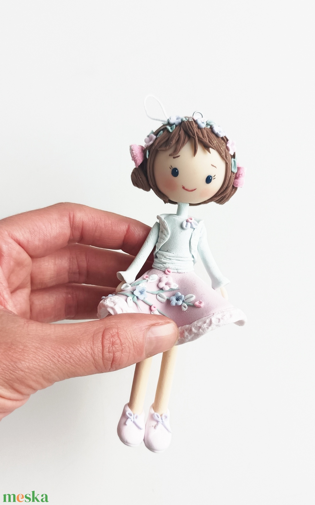 Kislány felakasztható - otthon & életmód - dekoráció - manók - Meska.hu