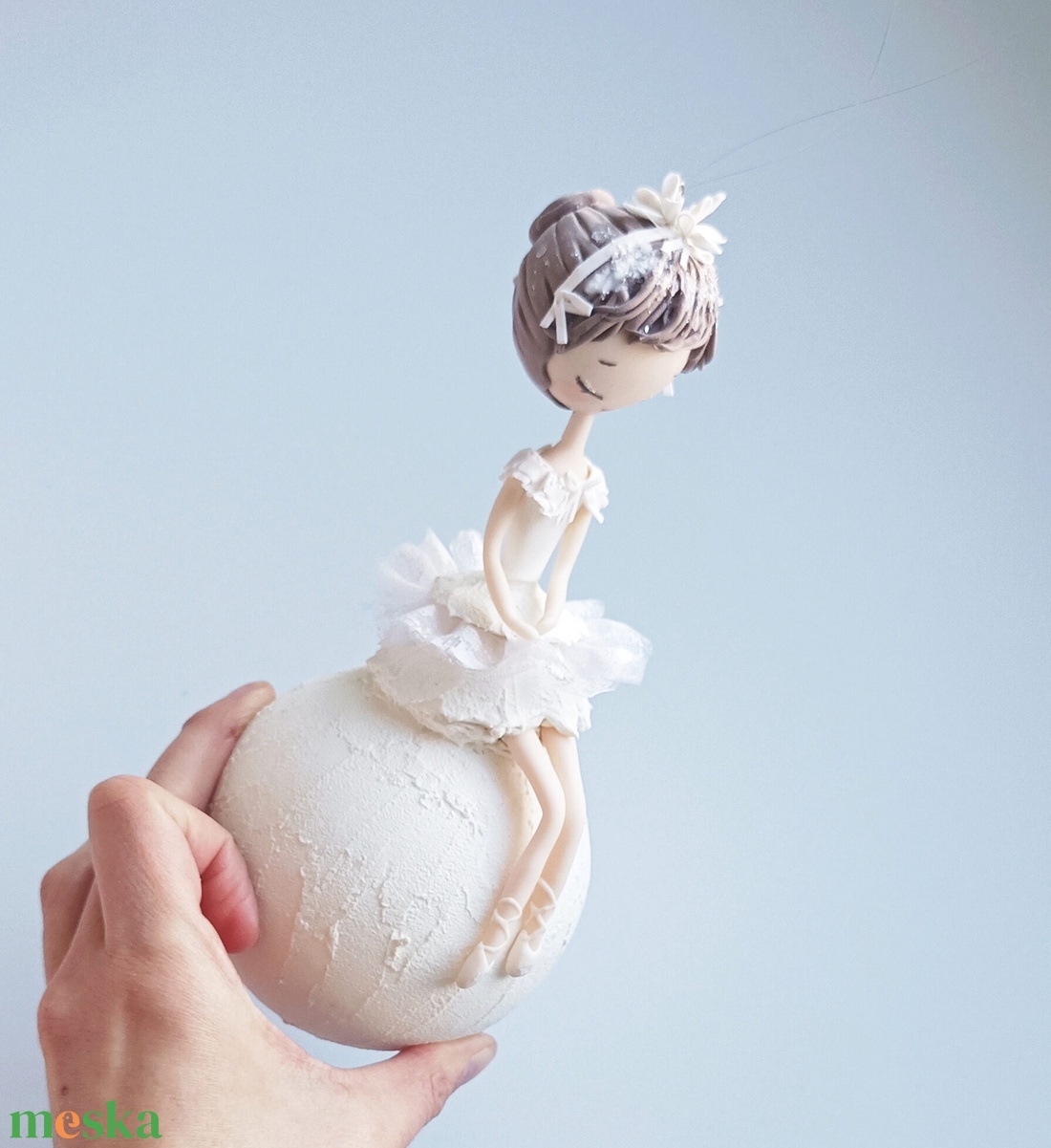 Balerina hógolyón - karácsony - karácsonyi lakásdekoráció - karácsonyfadíszek - Meska.hu