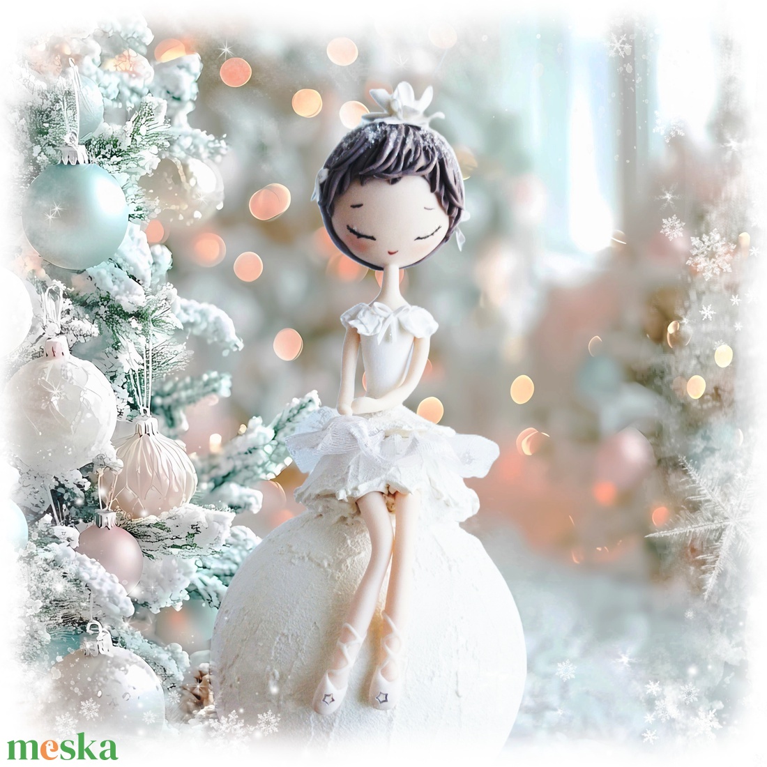 Balerina hógolyón - karácsony - karácsonyi lakásdekoráció - karácsonyfadíszek - Meska.hu