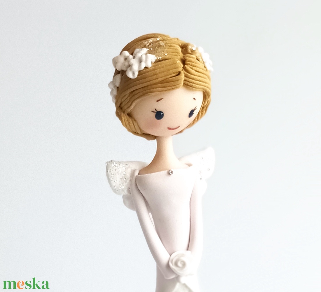 Angyal virág fejdísszel - otthon & életmód - dekoráció - dekoratív figurák és szobrok - Meska.hu