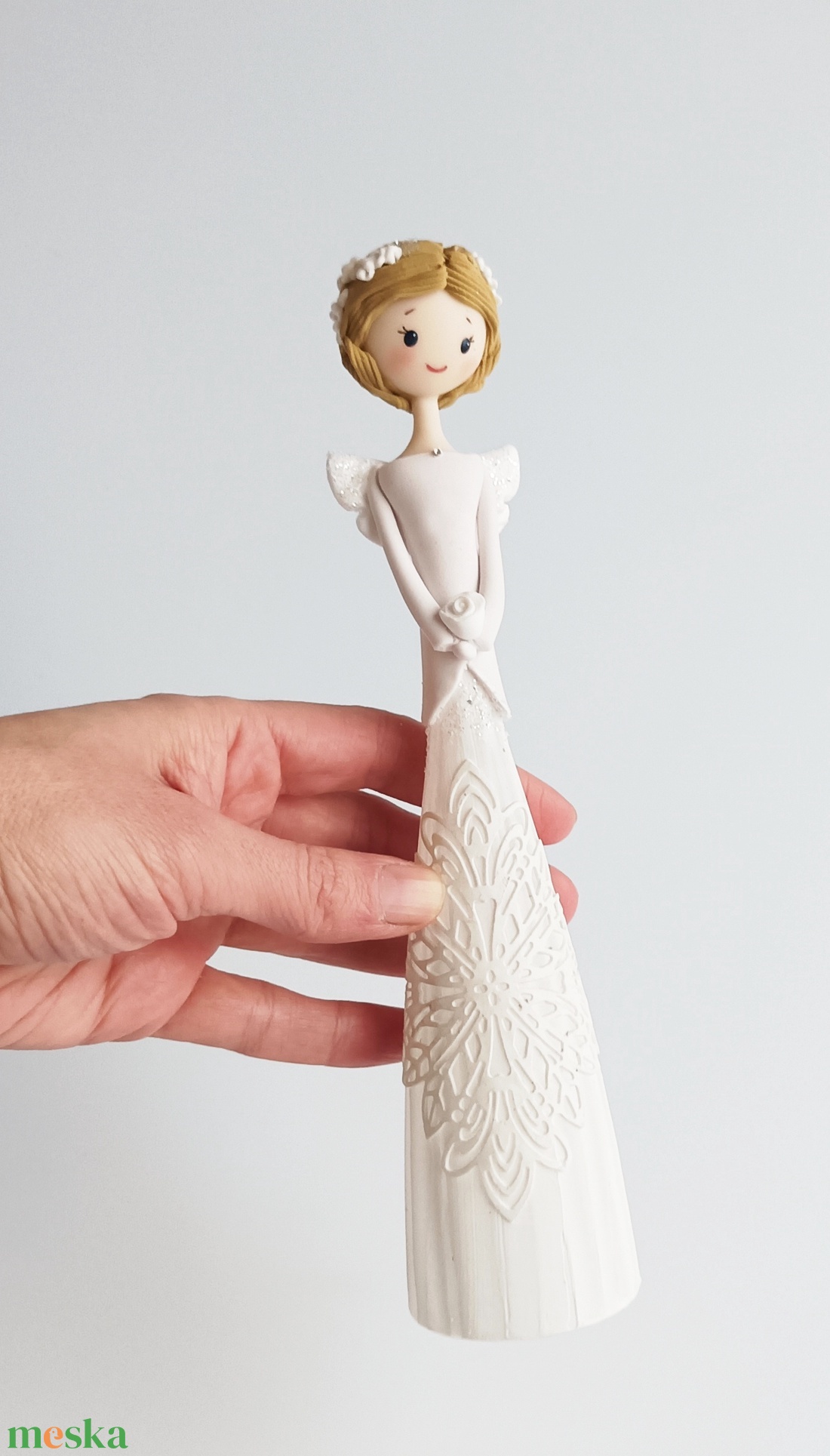 Angyal virág fejdísszel - otthon & életmód - dekoráció - dekoratív figurák és szobrok - Meska.hu