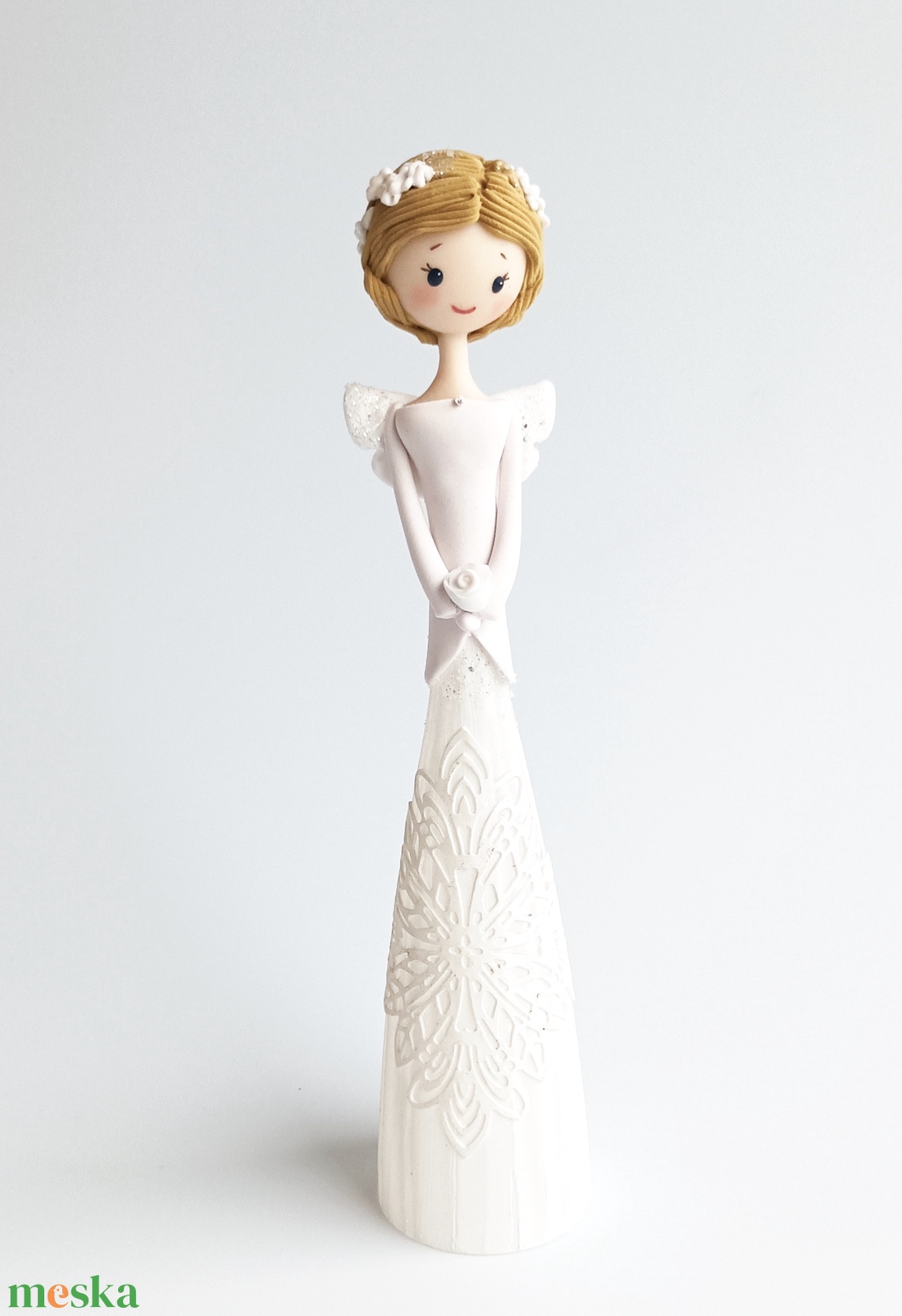 Angyal virág fejdísszel - otthon & életmód - dekoráció - dekoratív figurák és szobrok - Meska.hu