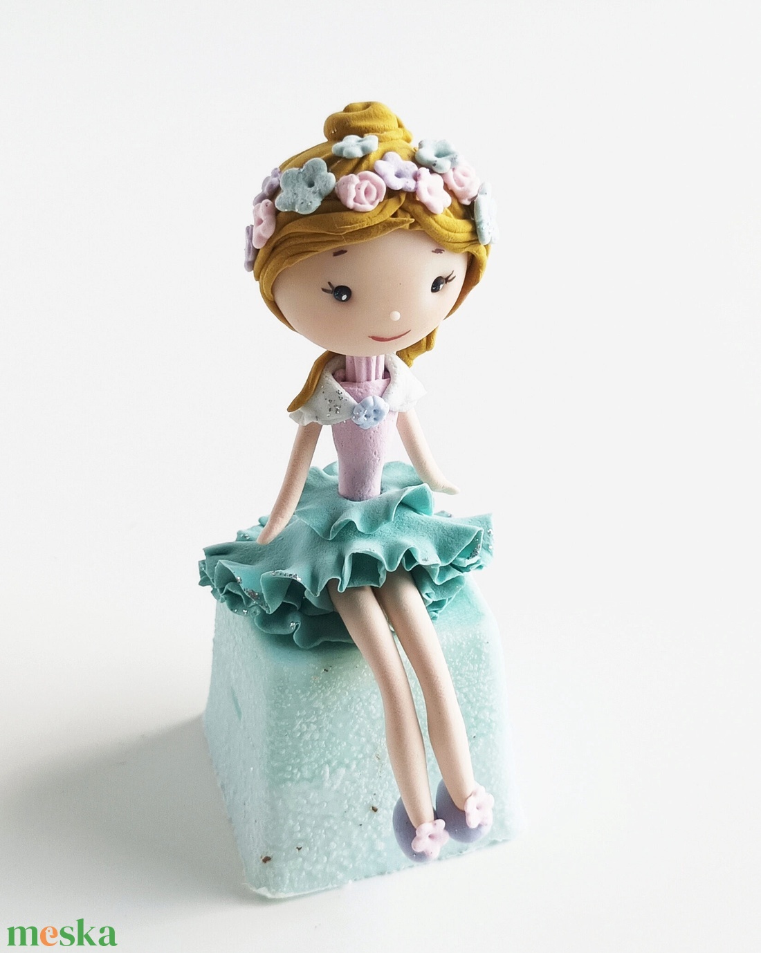 Figurás szappan kislánnyal - szépségápolás - szappan & fürdés - kézműves szappan - Meska.hu