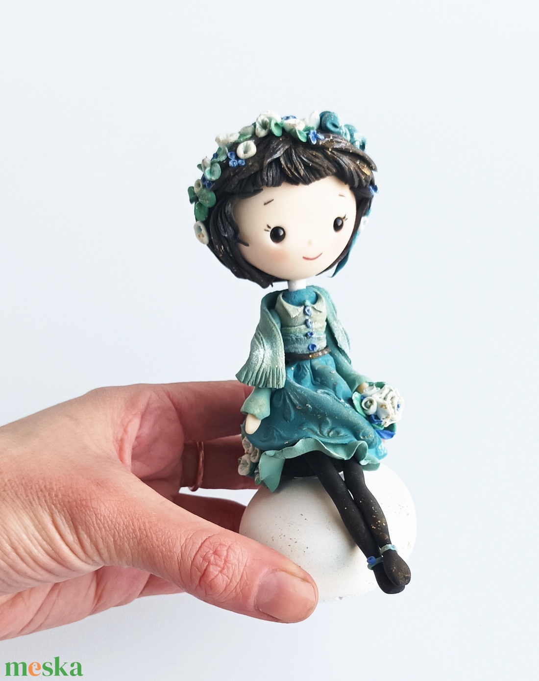 Kislány kavicson - otthon & életmód - dekoráció - dísztárgy - Meska.hu