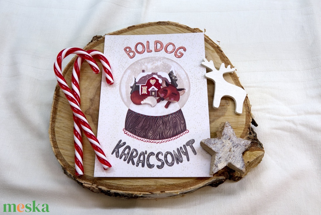 Karácsonyi képeslap - Róka és a hógömb, Boldog karácsonyt felirattal - karácsony - karácsonyi ajándékozás - karácsonyi képeslap, üdvözlőlap, ajándékkísérő - Meska.hu