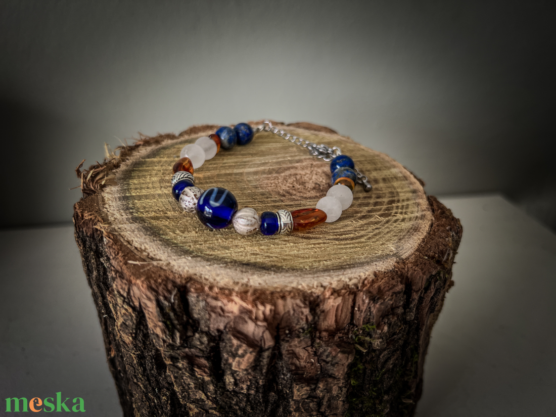 DÍSAVEGUR - Replika viking üveggyöngy karkötő ásványokkal (történelmi ihletésű) - ékszer - karkötő - gyöngyös karkötő - Meska.hu