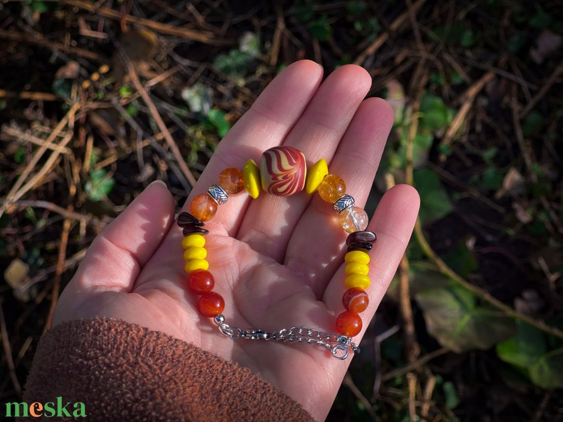 SOLS BARN - Replika viking üveggyöngy karkötő ásványokkal (történelmi ihletésű) - ékszer - karkötő - gyöngyös karkötő - Meska.hu