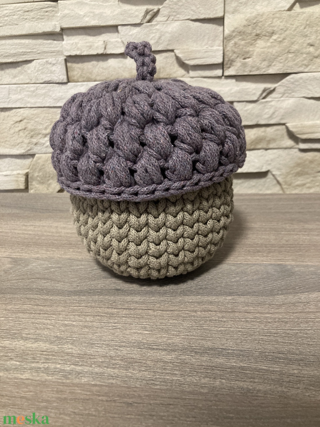 Horgolt makk tároló kicsi - otthon & életmód - dekoráció - asztal és polc dekoráció - horgolt & csipketerítő - Meska.hu