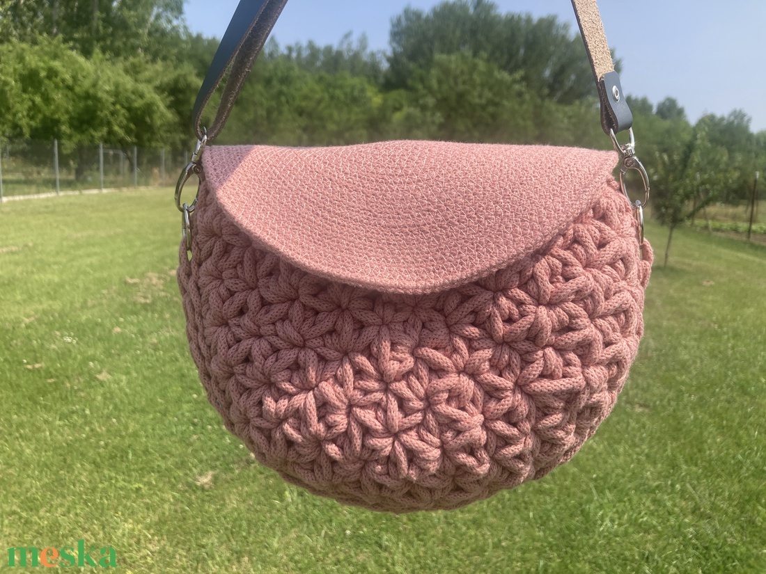 Jázmin crossbody - táska & tok - kézitáska & válltáska - vállon átvethető táska - Meska.hu