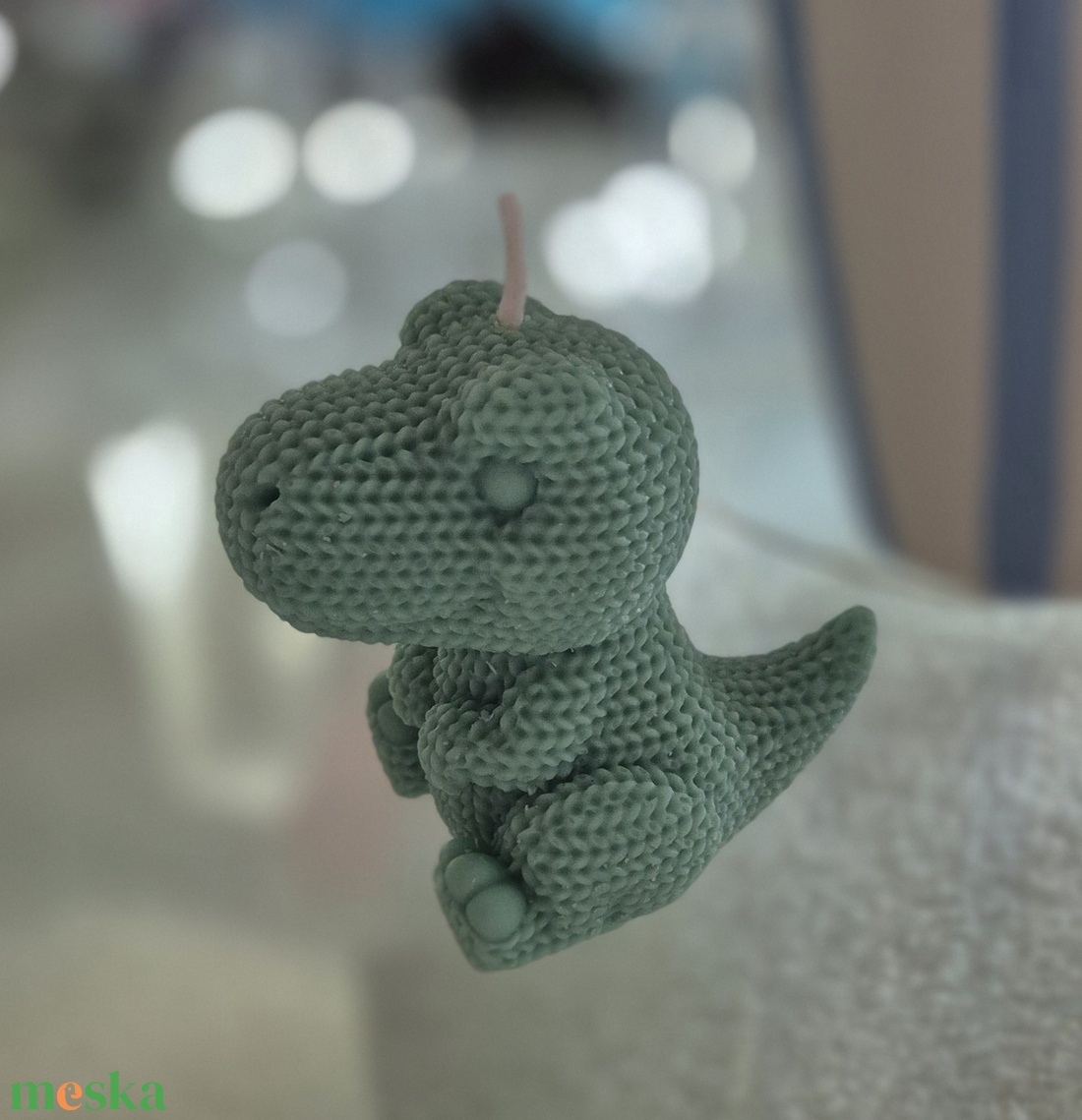 T-rex dínó szójagyertya � Kötöttmintás cuki dekoráció - otthon & életmód - gyertya, illat, aroma - gyertya - Meska.hu