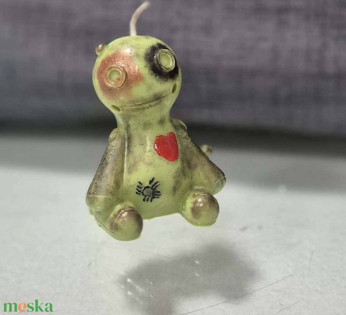 Kézműves voodoo baba gyertya � Boszorkányos lakásdekoráció és ajándék ötlet - otthon & életmód - gyertya, illat, aroma - gyertya - Meska.hu