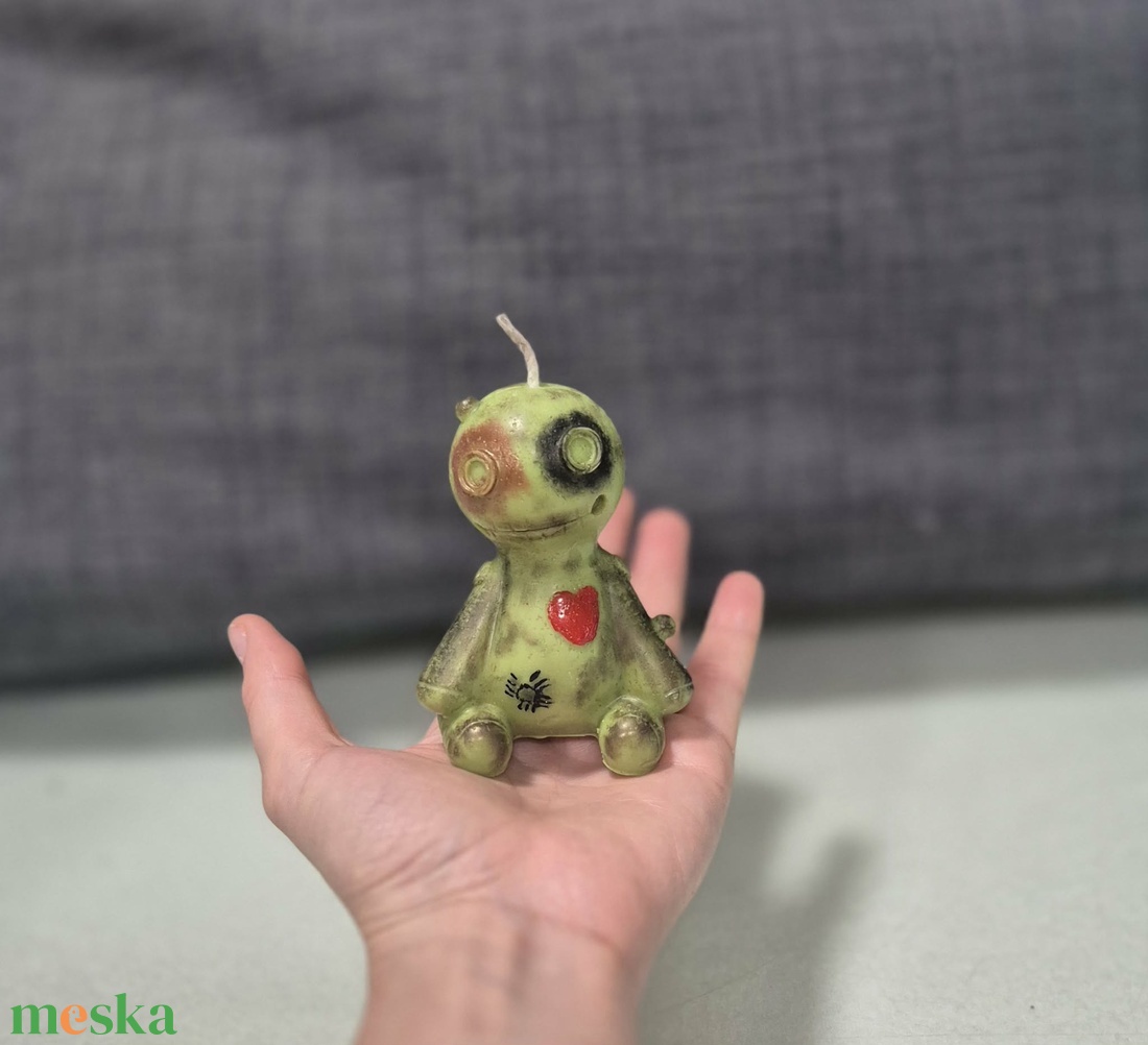Kézműves voodoo baba gyertya � Boszorkányos lakásdekoráció és ajándék ötlet - otthon & életmód - gyertya, illat, aroma - gyertya - Meska.hu