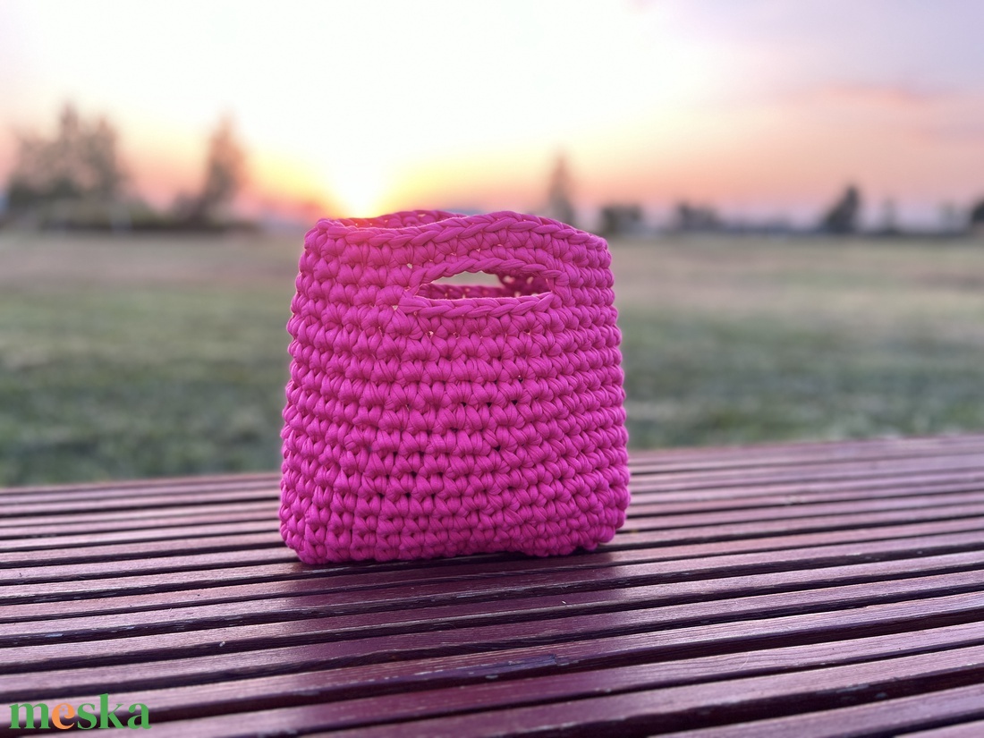 Horgolt táska  - táska & tok - kézitáska & válltáska - válltáska - Meska.hu