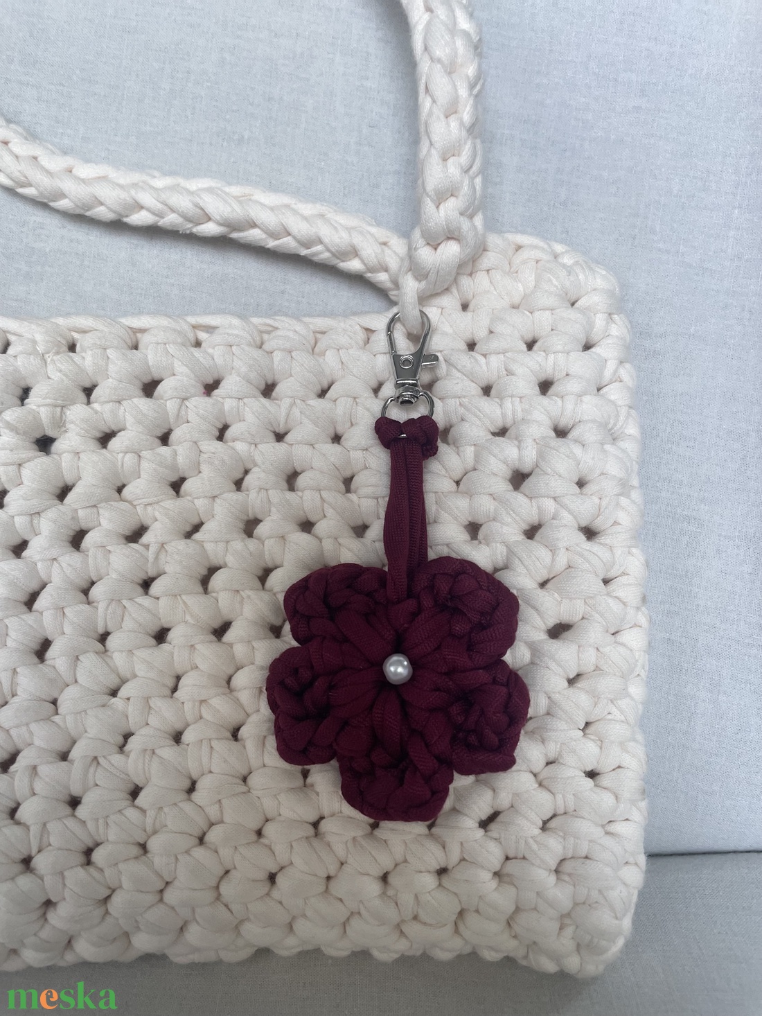 Loop Virág alakú charm - táska & tok - kulcstartó & táskadísz - táskadísz - Meska.hu