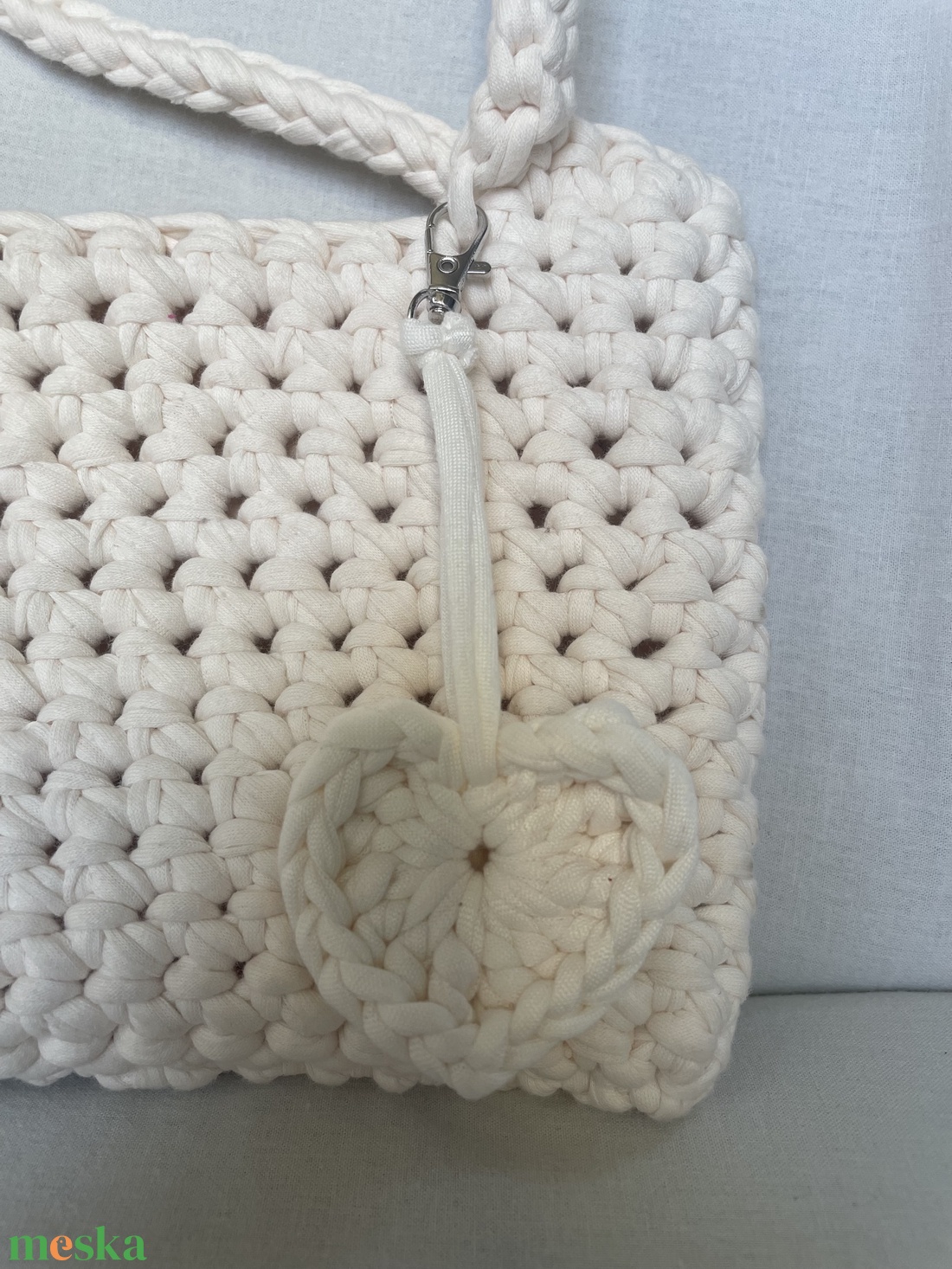 Loop Szív alakú charm - táska & tok - kulcstartó & táskadísz - táskadísz - Meska.hu