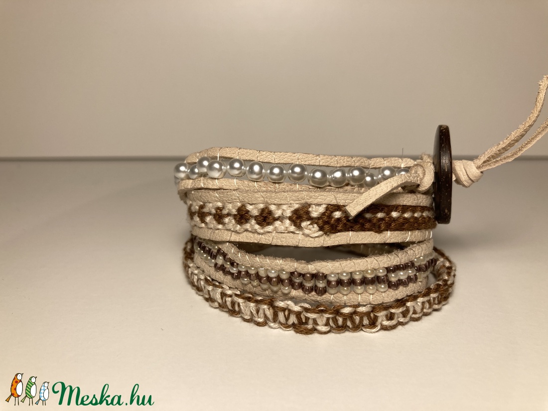 Bézs wrap karkötő - ékszer - karkötő - Meska.hu Bézs wrap karkötő - ékszer - karkötő - Meska.hu