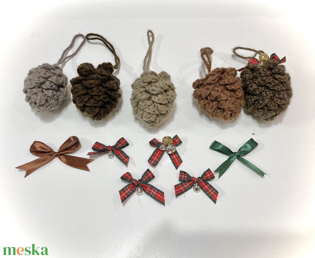 Toboz karácsonyfa dísz szett - karácsony - karácsonyi lakásdekoráció - karácsonyfadíszek - Meska.hu