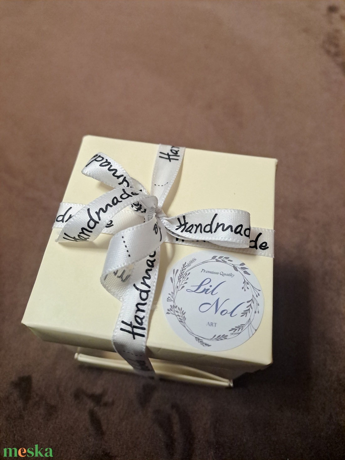 Illatgyertya díszdobozban  - otthon & életmód - dekoráció - asztal és polc dekoráció - díszdoboz - Meska.hu