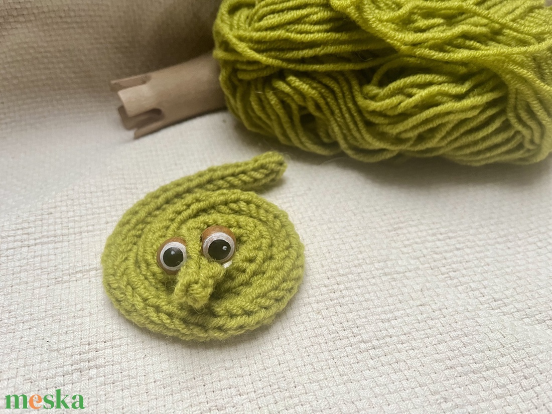 Zöld ágsikló - játék & sport - plüssállat & játékfigura - más figura - Meska.hu