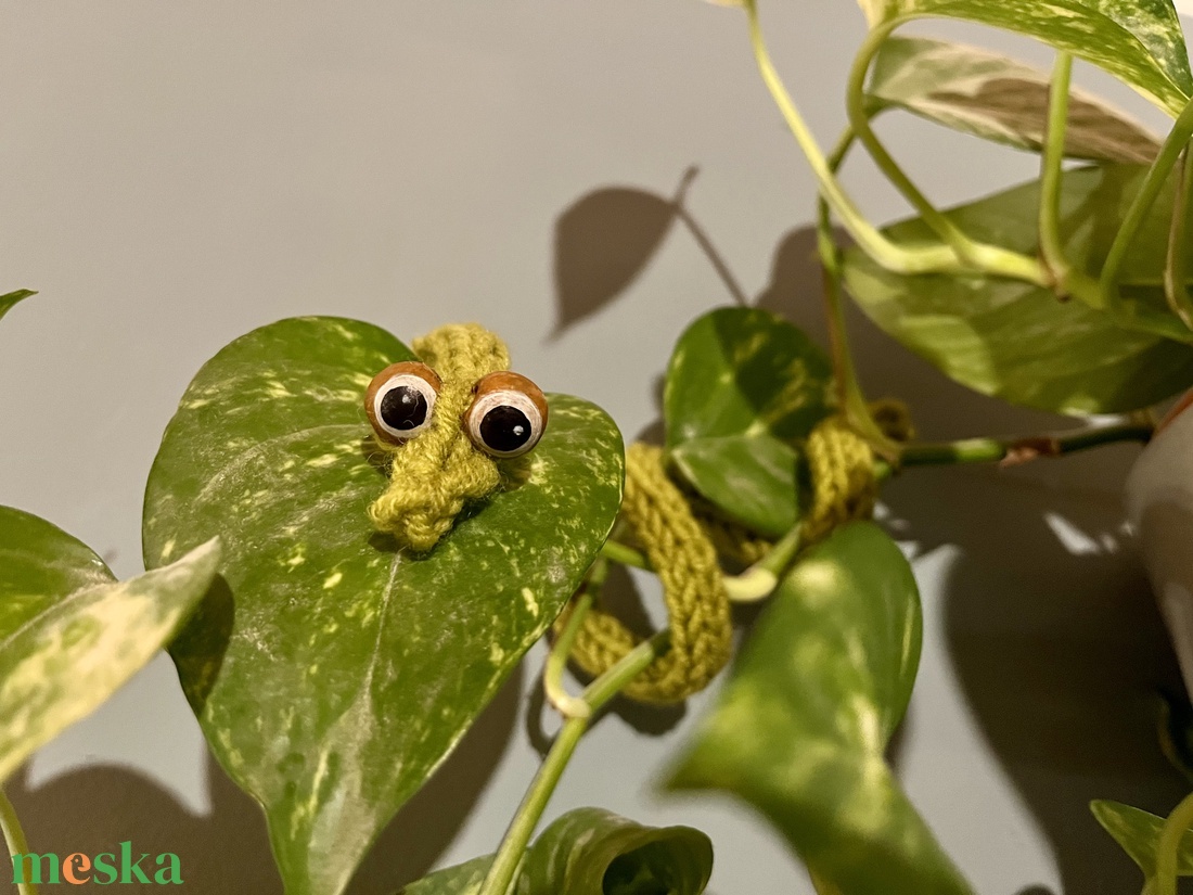 Zöld ágsikló - játék & sport - plüssállat & játékfigura - más figura - Meska.hu