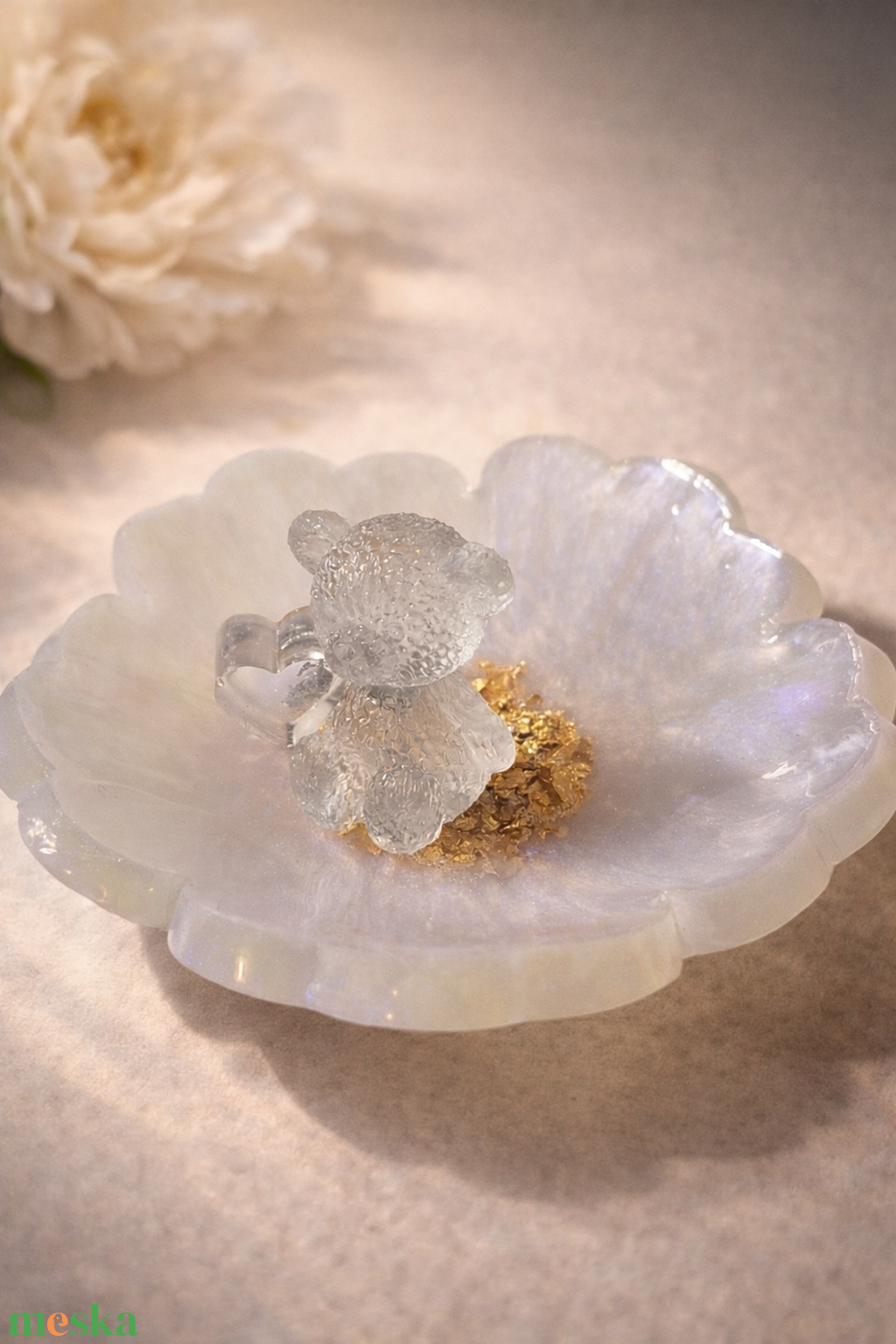 � LILA FÉNYVIRÁG � Gyöngyház ragyogású dekor tál macival - ékszer - ékszertartó - ékszertartó tál - Meska.hu