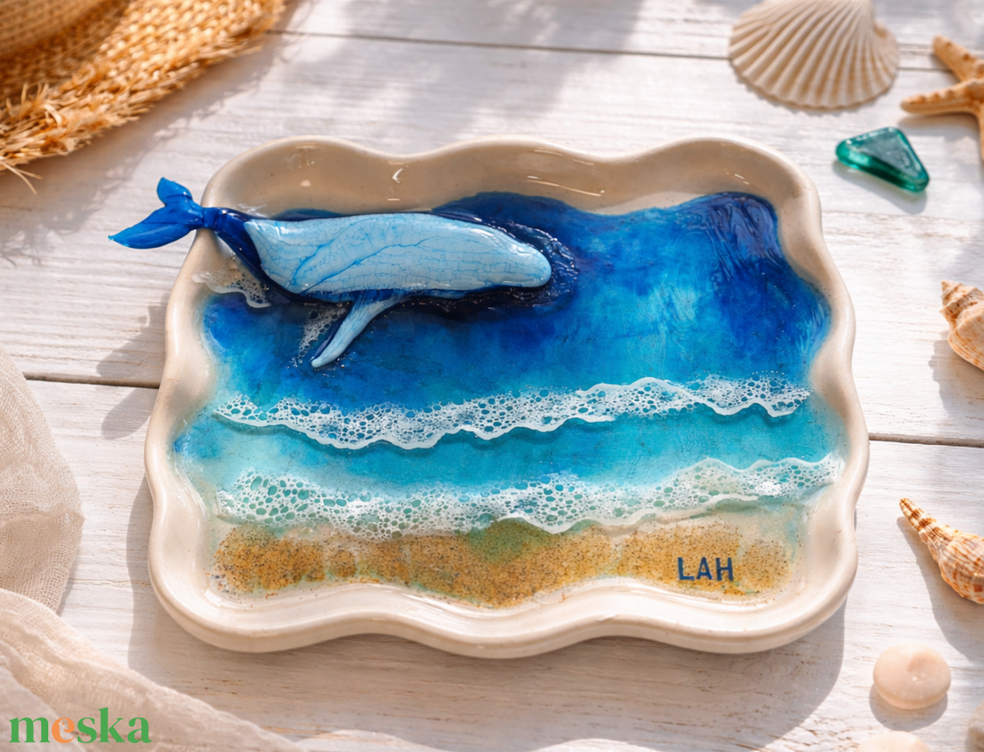 Egyedi óceán tál bálnával � 1 db elérhető - ékszer - ékszertartó - ékszertartó tál - Meska.hu