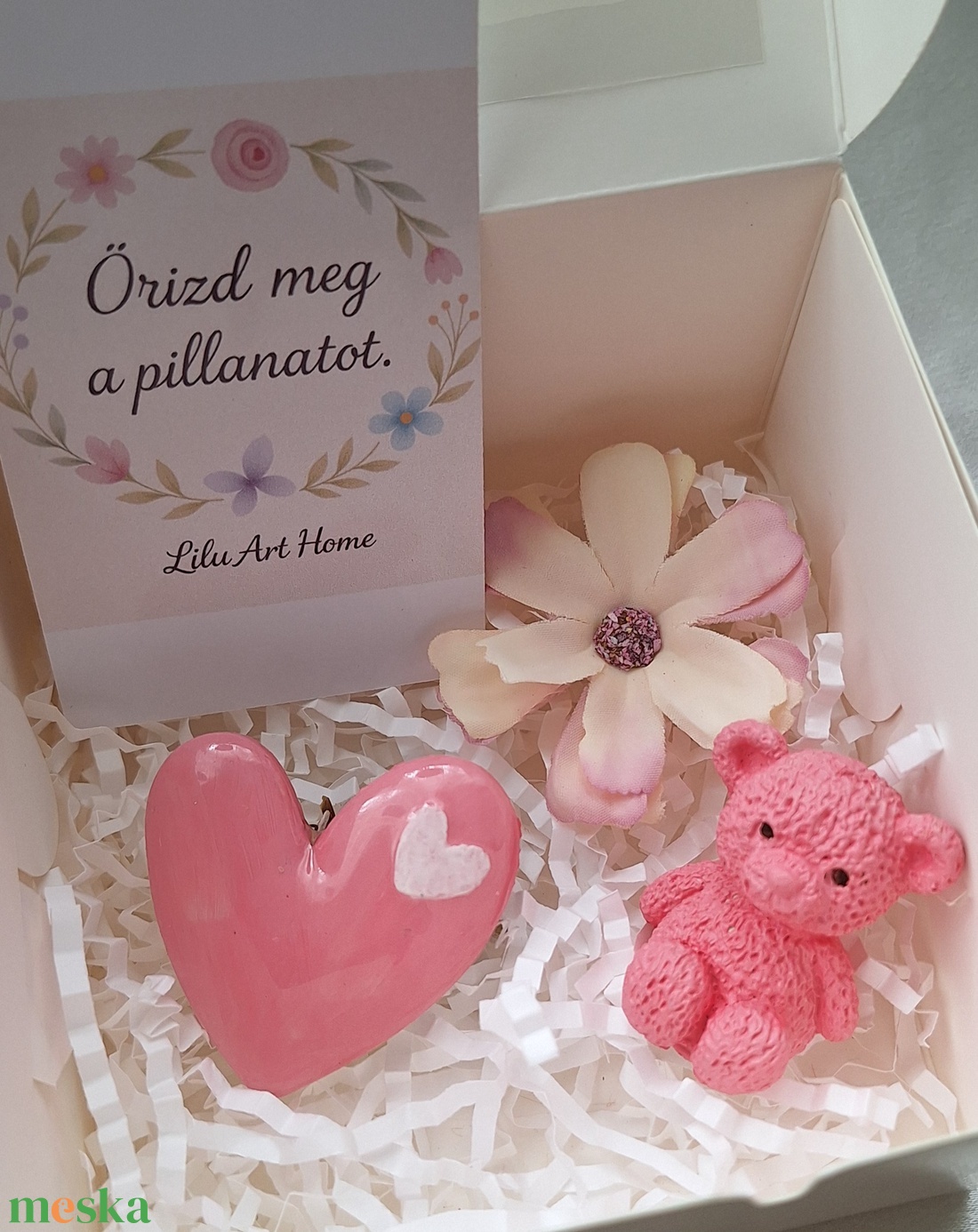 Személyre szabható macis ajándék box � egyedi hűtőmágnessel - otthon & életmód - konyhafelszerelés, tálalás - konyhai dekoráció - hűtőmágnes - Meska.hu