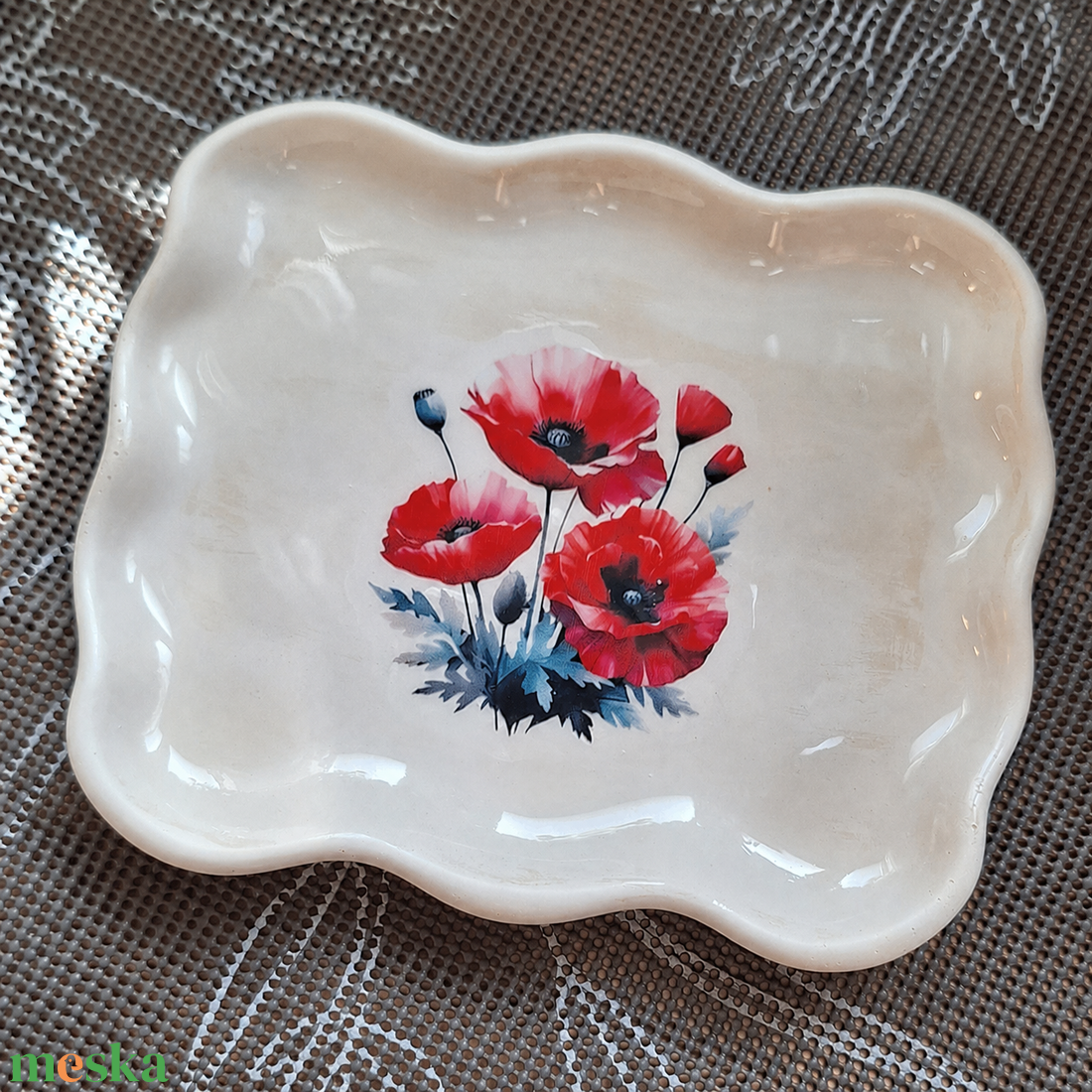 Antikolt hatású tavaszi virágos ékszertartó tál - ékszer - ékszertartó - ékszertartó tál - Meska.hu