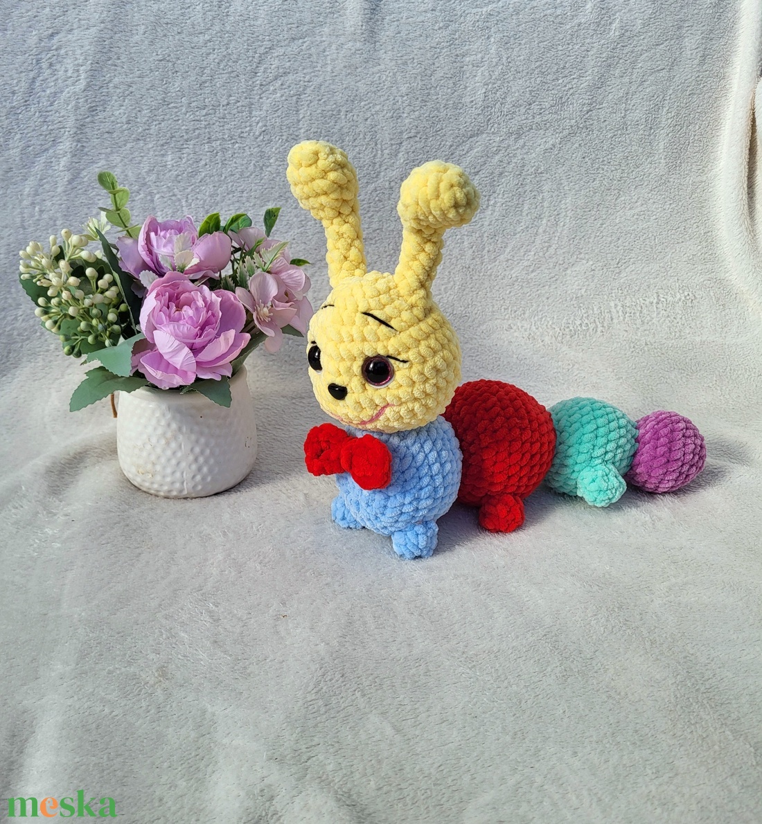 Horgolt százlábú hernyó amigurumi - játék & sport - plüssállat & játékfigura - más figura - Meska.hu