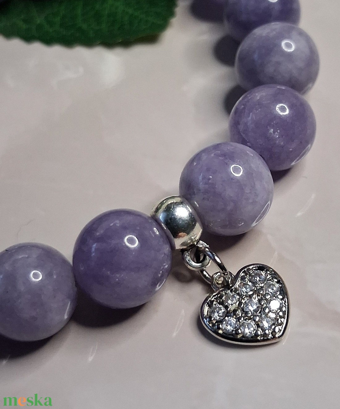 Lila akvamarin ásvány karkötő cirkóniás szív medállal - ékszer - karkötő - ásványkarkötő - Meska.hu