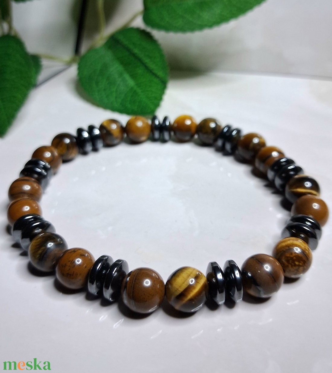 Férfi karkötő tigrisszemmel és hematittal � erő, egyensúly - ékszer - karkötő - ásványkarkötő - Meska.hu