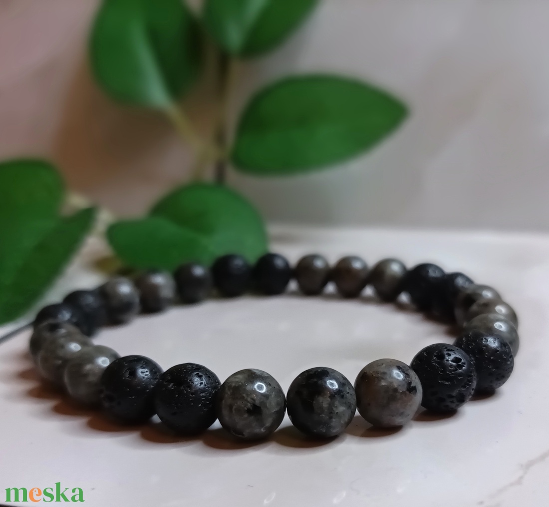 Yooperlit és lávakő különleges ásvány karkötő - unisex - ékszer - karkötő - ásványkarkötő - Meska.hu