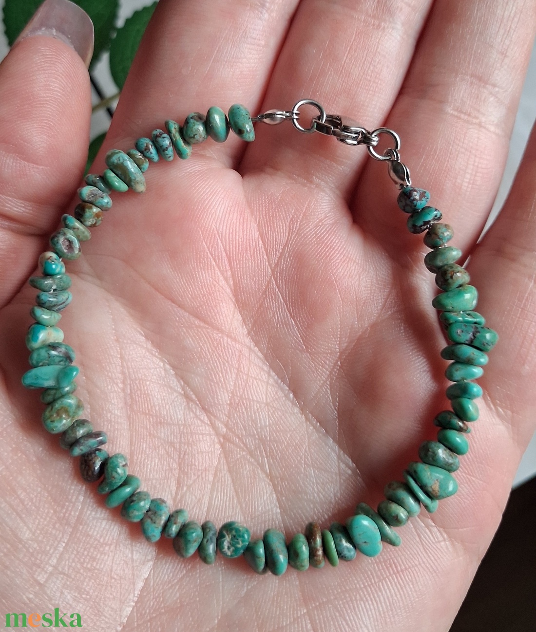 Türkiz splitter karkötő nemesacél kapoccsal - ékszer - karkötő - ásványkarkötő - Meska.hu