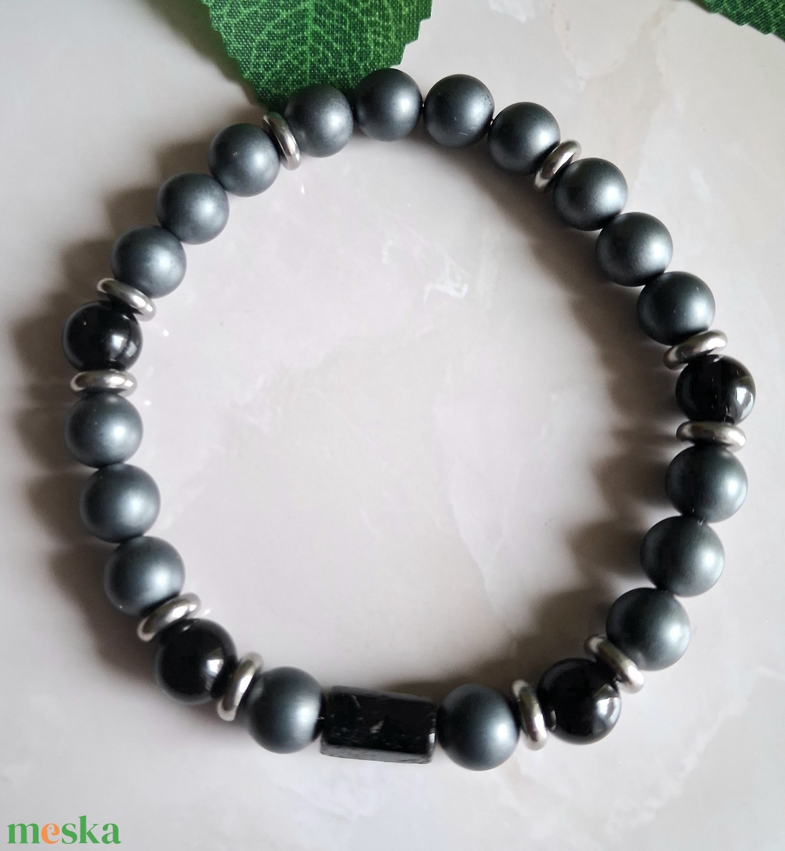 Matt hematit és ónix férfi ásvány karkötő � erő és stabilitás - ékszer - karkötő - ásványkarkötő - Meska.hu