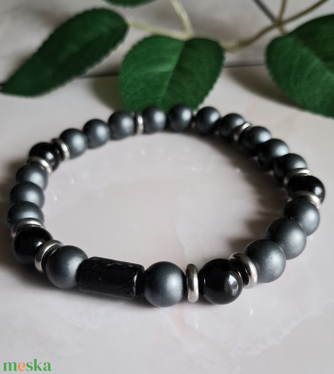 Matt hematit és ónix férfi ásvány karkötő � erő és stabilitás - ékszer - karkötő - ásványkarkötő - Meska.hu