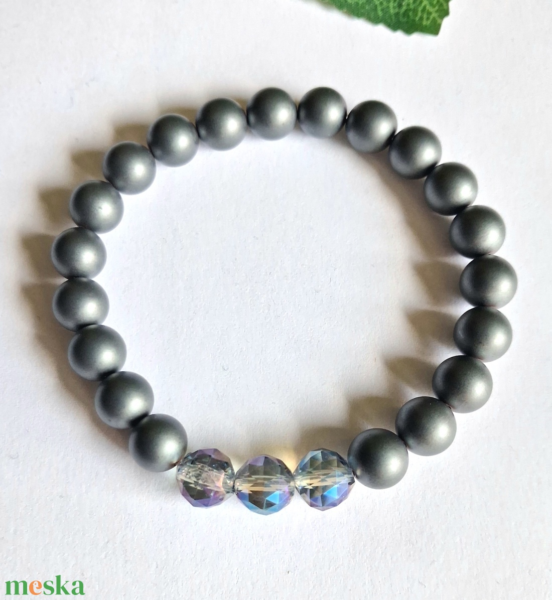 Minimal matt hematit és kék aurakvarc ásvány karkötő - ékszer - karkötő - ásványkarkötő - Meska.hu