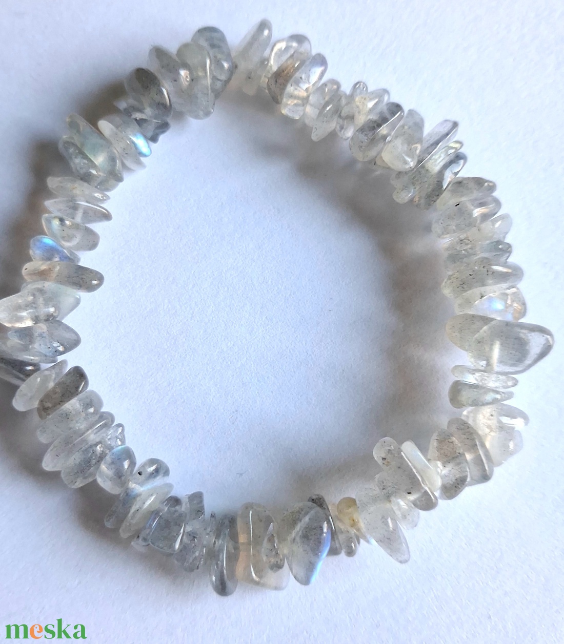Labradorit splitter ásvány karkötő- természetes forma, szép fényjáték- Videóval - ékszer - karkötő - ásványkarkötő - Meska.hu