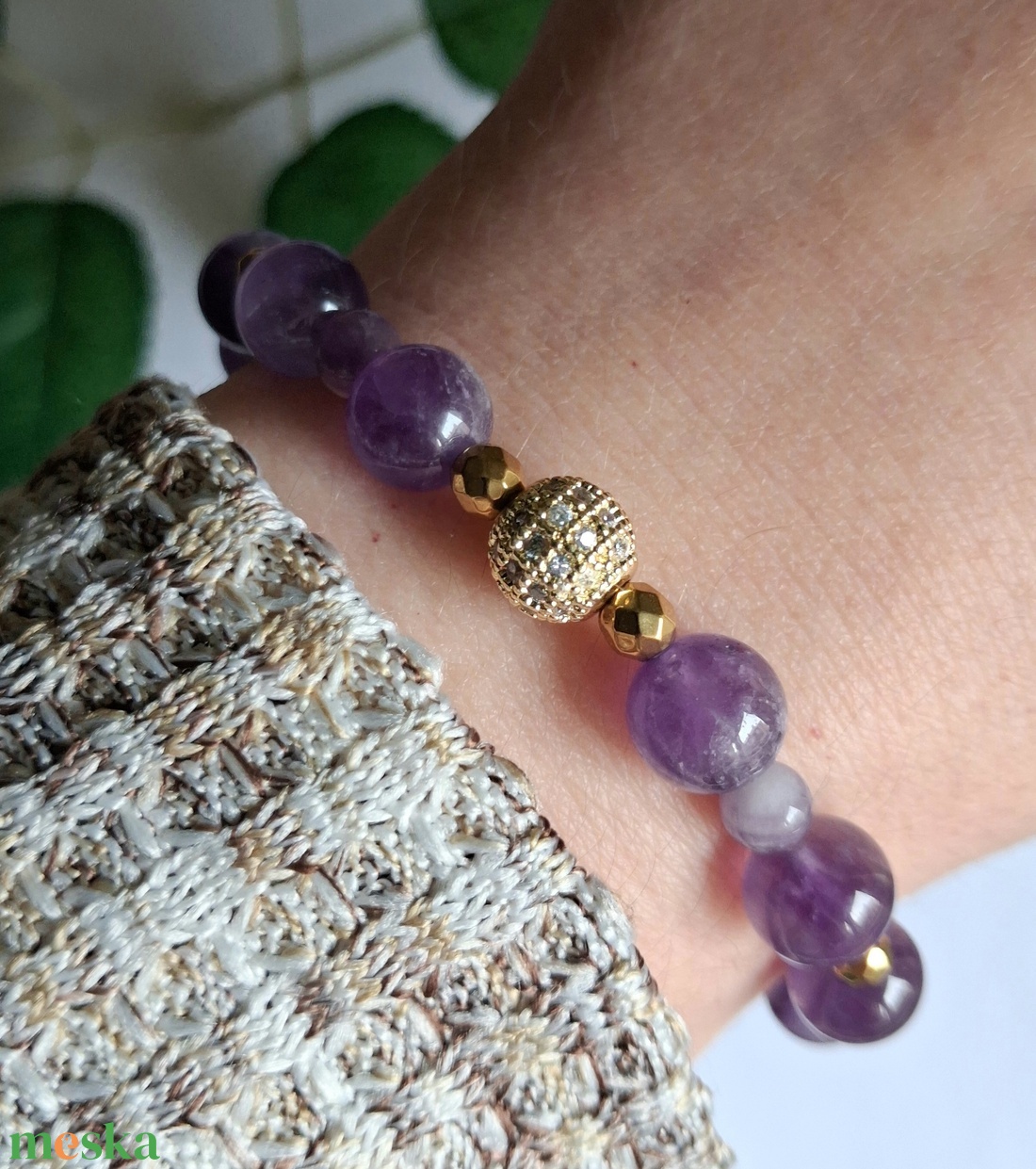 Két oldalas chevron ametiszt ásvány karkötő arany színű hematit köztesekkel - ékszer - karkötő - ásványkarkötő - Meska.hu