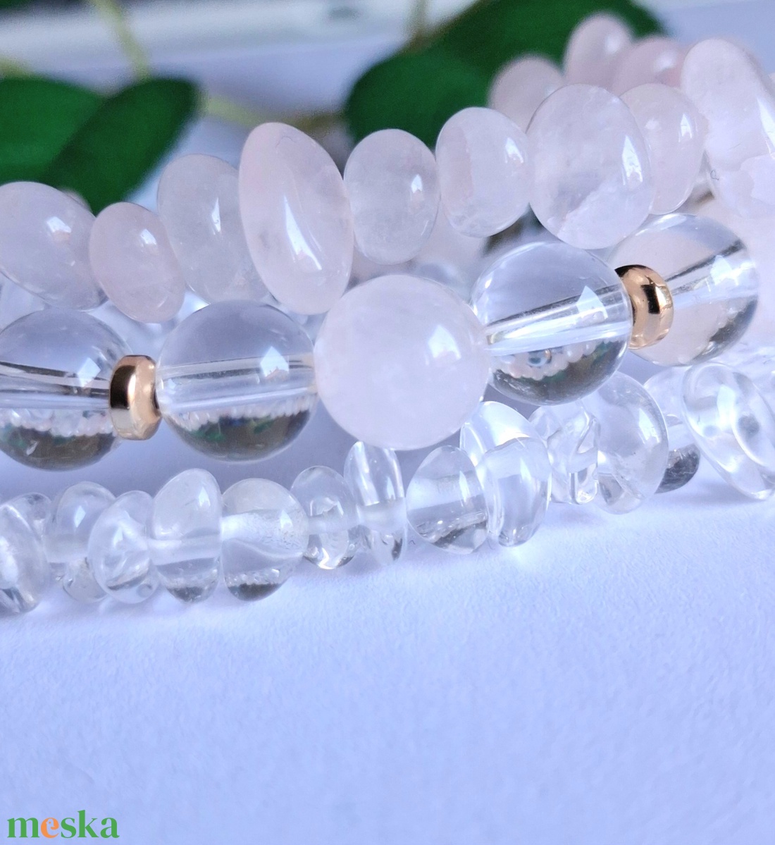 Rózsakvarc és hegyikristály ásvány karkötők- visszafogott alapdarabok szettben - ékszer - karkötő - ásványkarkötő - Meska.hu